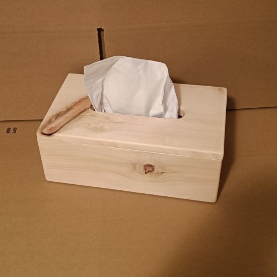 Bild von Zirbenholz Taschentuchbox