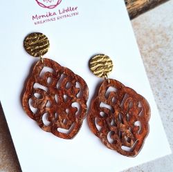 Bild von Ornament-Ohrringe aus Resin - taupe - Stecker rund goldfarbig