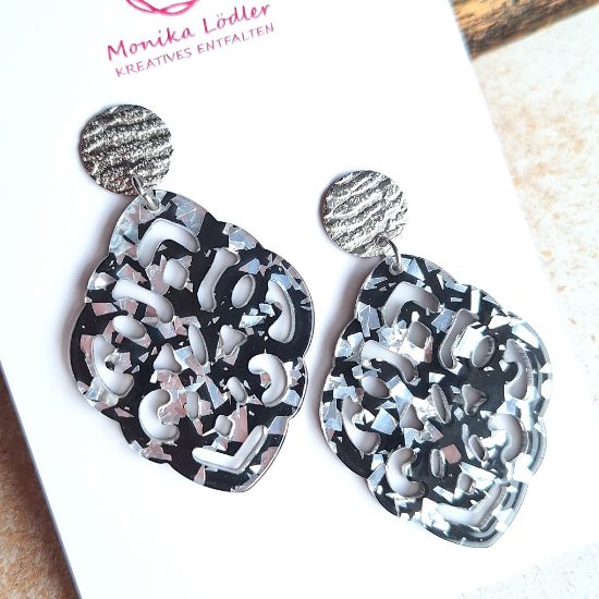 Bild von Ornament-Ohrstecker - Rhombusform - silver black